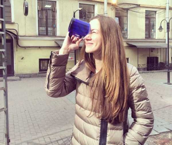 watching-the-solar-eclipse-23