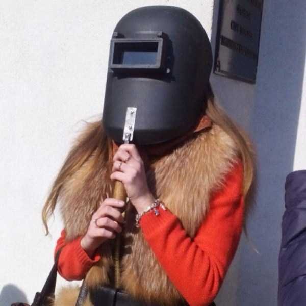 watching-the-solar-eclipse-38